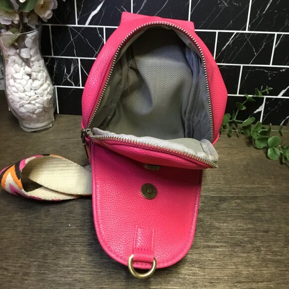 Pink Faux Leather Crossbody Sling Bag with Guitar Strap 💕🎸 - Picture 2 of 4